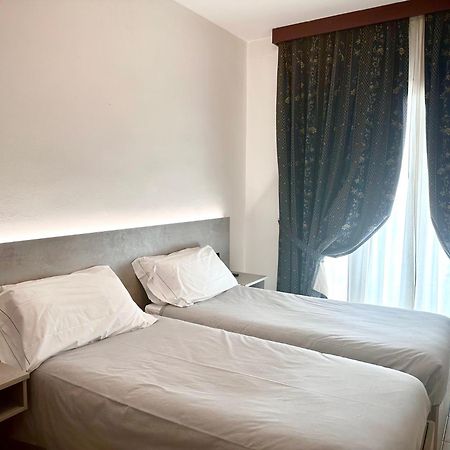 Hotel Leonardo Brescia Extérieur photo